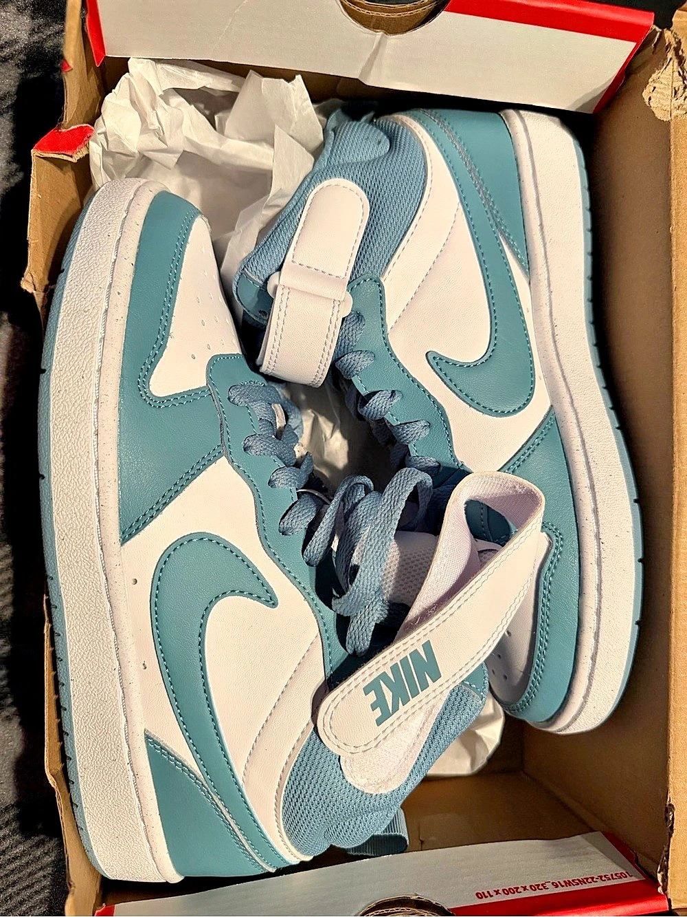 Nike Air Jordan 1 Mid SE Bleached Turquoise Kids Sneakers
